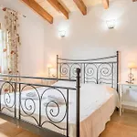 Ferienhaus Mit Privatpool Fuer 6 Personen Ca 226 Qm In San Lorenzo De Cardessar, Mallorca Suedostkueste Von Mallorca