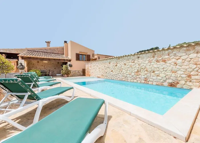 Ferienhaus Mit Privatpool Fuer 6 Personen Ca 226 Qm In San Lorenzo De Cardessar, Mallorca Suedostkueste Von Mallorca